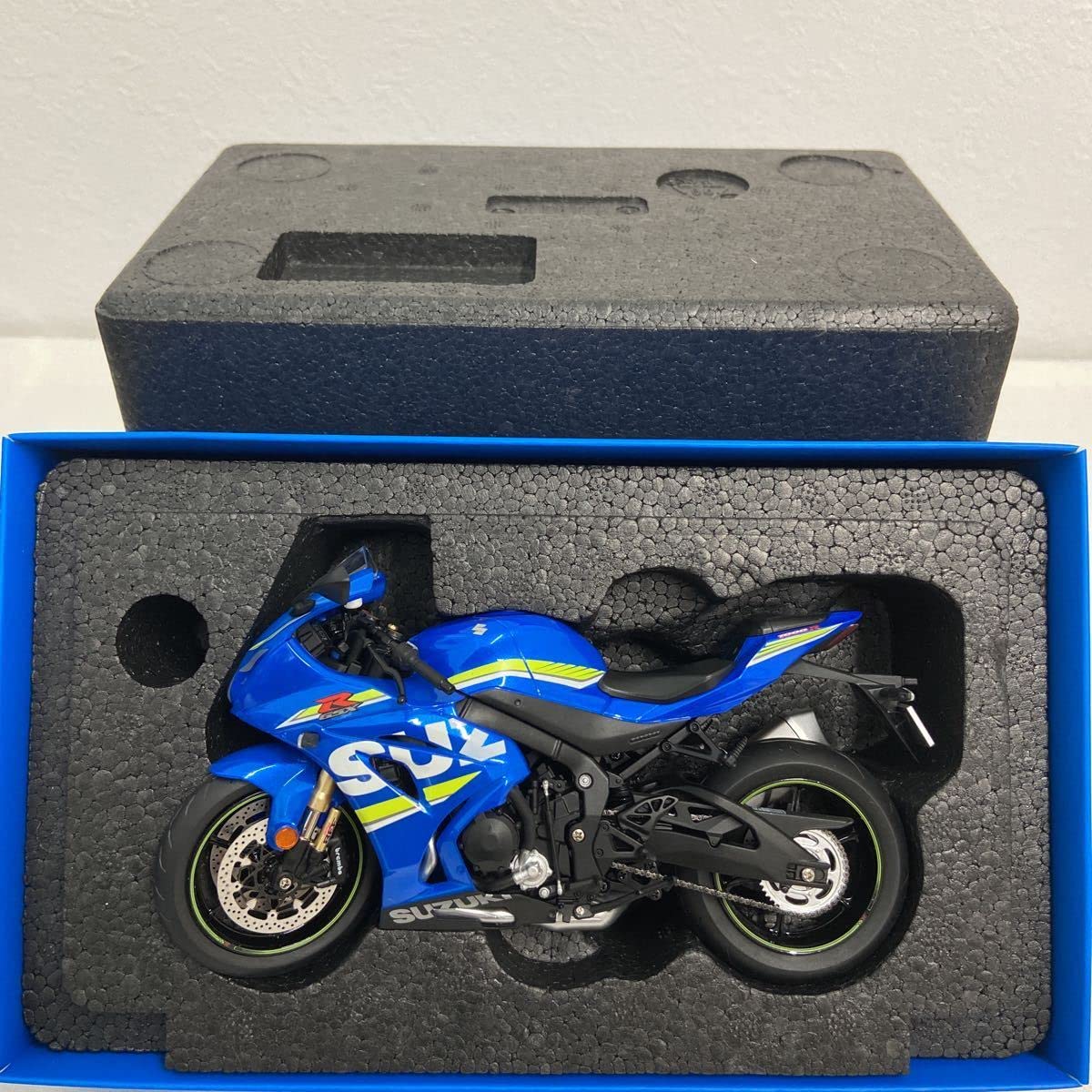 Amazon | アオシマ フラッグシップモデル 1/12 SUZUKI GSX-R 1000R GSX